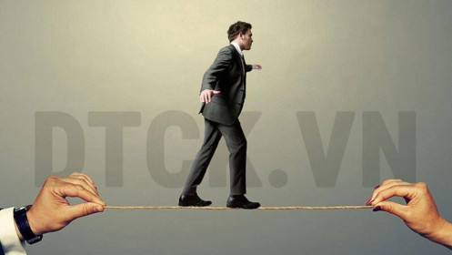 Phiên sáng 21/11: VN-Index thủng mốc 1.000 điểm