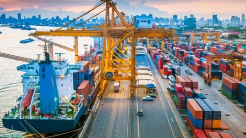 Dự báo GDP của Việt Nam tăng trưởng 7% trong giai đoạn 2021-2025