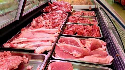 Giá thịt lợn bình ổn tiếp tục tăng thêm 35.000 đồng/kg