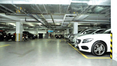 Nóng chuyện hầm để xe chung cư