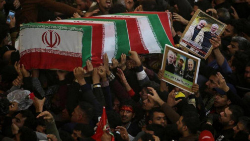 Lời kêu gọi rúng động ở đám tang tướng Soleimani: Tất cả người Iran góp 80 triệu USD treo thưởng "lấy đầu" ông Trump