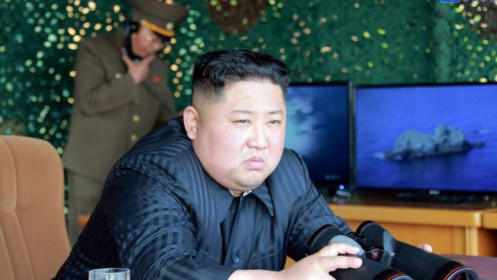 Chủ tịch Kim Jong un "âm thầm" giúp Tổng thống Trump tái đắc cử?