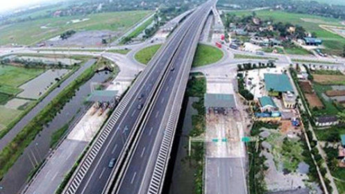 Đề nghị sớm bàn giao mặt bằng thi công cao tốc Bắc - Nam