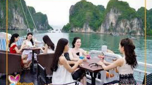 Việt Nam lọt tốp 10 quốc gia tăng trưởng du lịch nhanh nhất thế giới