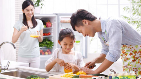 ‘Kiềng 3 chân’ bảo vệ trẻ thơ an toàn trước dịch bệnh viêm phổi do COVID-19