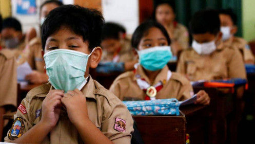 Dịch COVID-19: Xử lý trường hợp sốt, ho, khó thở ở trường học