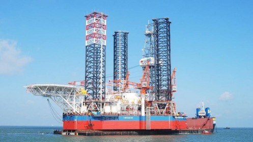 Giá dầu 'lao dốc', PVN lo ngại kịch bản xấu nhất là đóng cửa mỏ