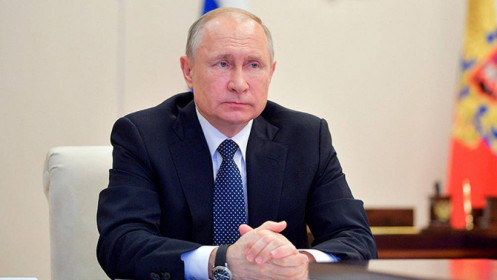 Putin gặp khó khi chống Covid-19