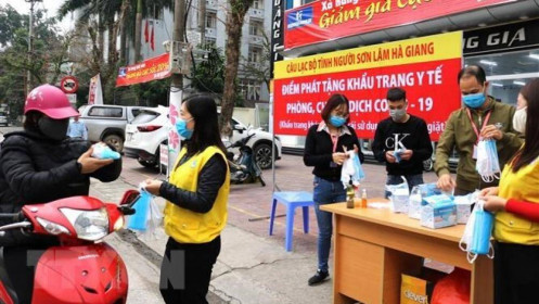 Chủ tịch Hà Nội: Chúng tôi không tranh việc để thông tin ca bệnh Covid -19