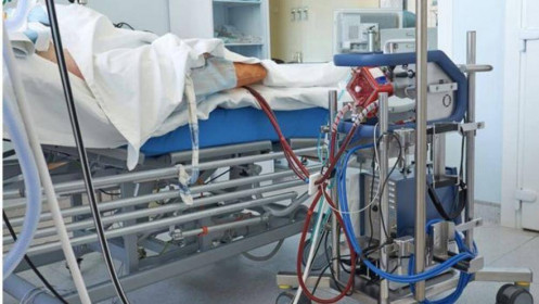 Phi công mắc COVID-19 có dấu hiệu lạc quan hơn