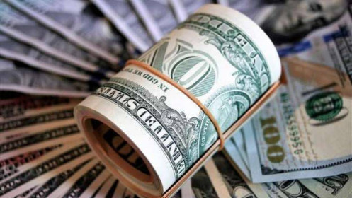 Giá USD tiếp tục duy trì ở mức cao