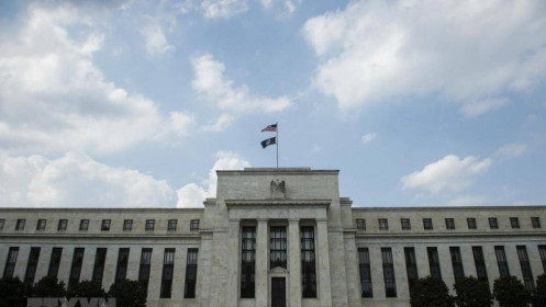 Fed bắt đầu cuộc họp 2 ngày bàn các biện pháp phục hồi kinh tế Mỹ