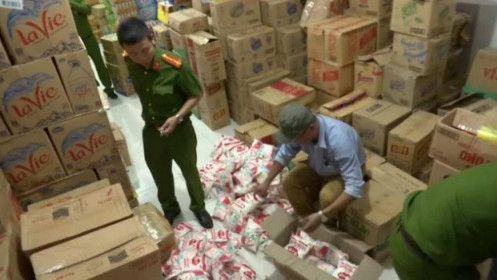 "Vòi bạch tuộc" mì chính giả len lỏi khắp Hà Nội, tiêu thụ hàng tấn mỗi tháng
