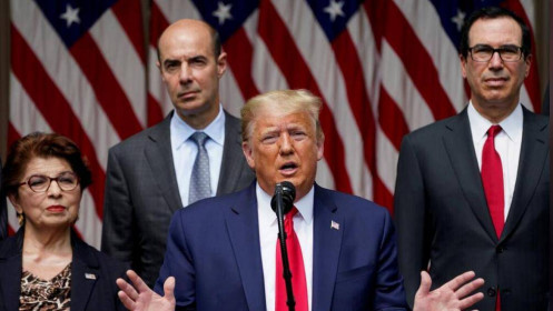 6 thành viên nhóm vận động tranh cử của ông Trump dương tính với Covid-19