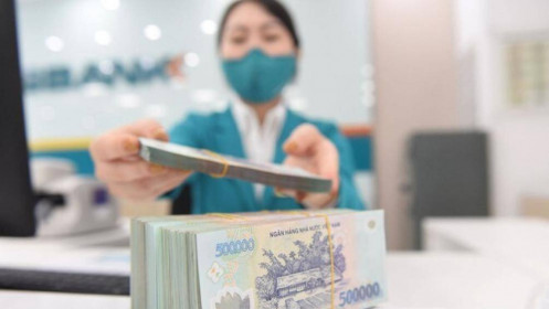 Hiện tượng lạ trên thị trường lãi suất
