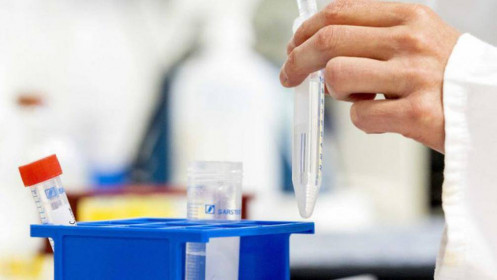 Vaccine phòng COVID-19 có được chào đón ở Mỹ?