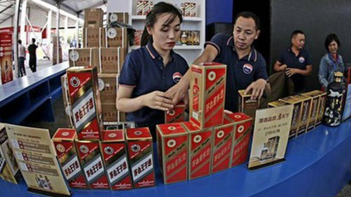 Cổ phiếu công ty niêm yết lớn nhất Trung Quốc bị bốc hơi 25 tỷ USD chỉ trong 1 ngày