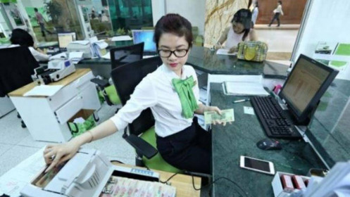 Vietcombank dồn tiền chờ xử lý nợ xấu hậu dịch