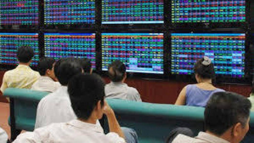 UBCKNN: Sẽ thêm nhiều giải pháp để thu hút các nhà đầu tư tham gia thị trường chứng khoán