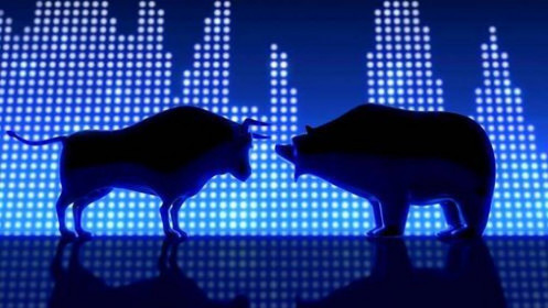 VN-Index "hút chết" với nhịp xả cuối ngày