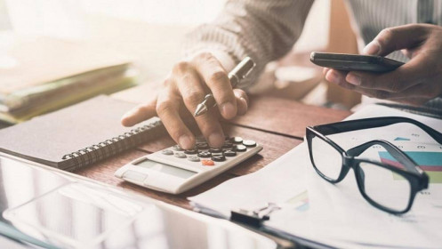 Những hệ lụy từ chuyện nâng lô giao dịch đến đánh thuế cổ tức bằng cổ phiếu