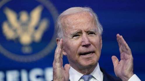 Joe Biden yêu cầu thêm gói cứu trợ hàng ngàn tỷ USD, xem xét phát tiền 2,000 USD