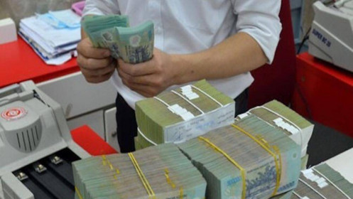 Lãi suất tiền gửi vẫn giữ ở mức thấp trong nửa đầu 2021?