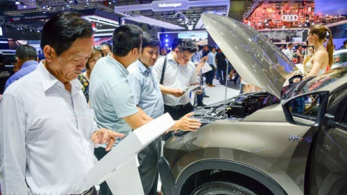 Chạy phí trước bạ cuối năm, thị trường ô tô bứt phá mạnh mẽ