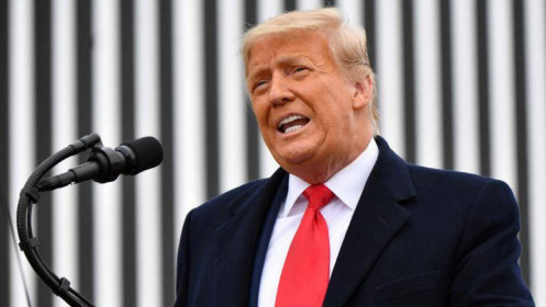 Trump 'rải chông' chính sách đối ngoại của Biden