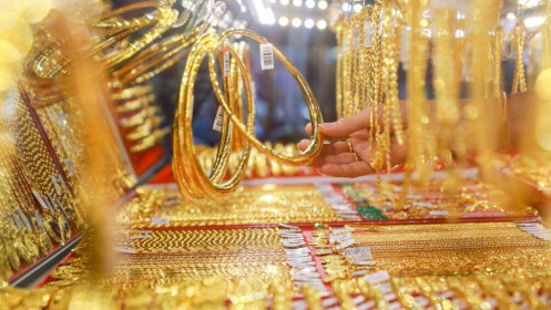 Giá vàng trong nước cao hơn thế giới gần 7 triệu đồng