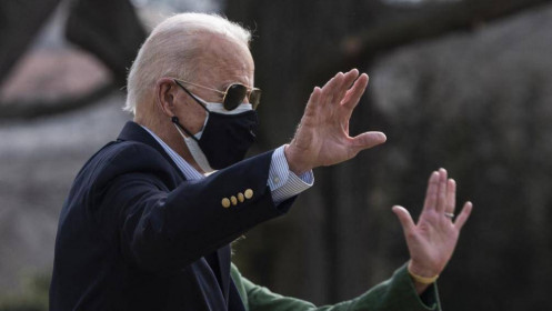 Biden hứng chỉ trích vì ra lệnh không kích Syria