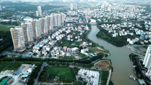 Doanh nghiệp địa ốc vào việc sớm