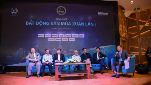 Chuyên gia lý giải cơn sốt bất động sản đầu năm