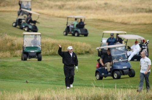'Đế chế' nghỉ dưỡng ở châu Âu của ông Trump lỗ gần 90 triệu USD