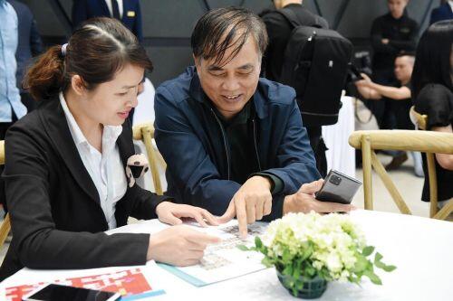 Tết tằn tiện của môi giới địa ốc