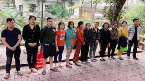 Triệt phá đường dây đánh bạc trăm tỷ bằng hình thức ghi lô, đề
