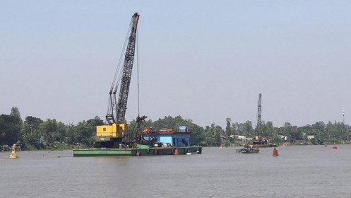 Trúng thầu mỏ cát hơn 2.800 tỉ đồng: Bỏ tiền ký quỹ hay chịu lỗ ngàn tỉ?