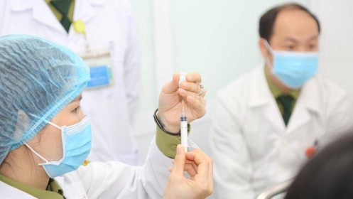 Nóng tuần qua: Quỹ vaccine Covid-19 nhận 160 tỷ đồng và 4 triệu liều