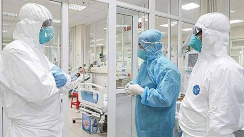 Nam bệnh nhân 50 tuổi tử vong do COVID-19 và có bệnh nền xơ gan