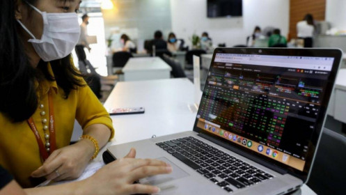 Cổ phiếu ngân hàng phục hồi VnIndex về sát tham chiếu