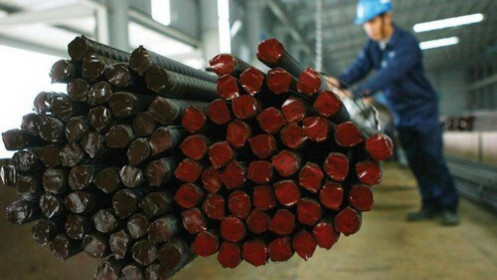 NKG: Lãi kỷ lục nhưng dòng tiền âm và nợ vay tăng cao