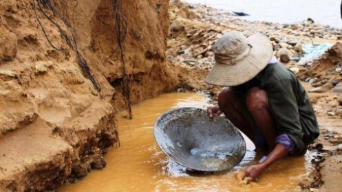 Phiên giao dịch ngày 26/7: Đãi cát tìm vàng