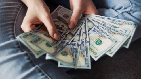 Người giàu luôn tránh xa 6 sai lầm về tiền bạc trong khi người nghèo luôn mắc phải