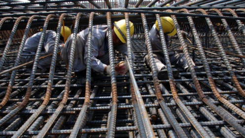 Đề xuất Chính phủ giảm thuế nhập khẩu để bình ổn giá thép