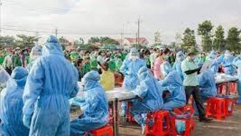 Tối 14/8: Có 9.716 ca mắc COVID-19, riêng TP.HCM 4.231 ca