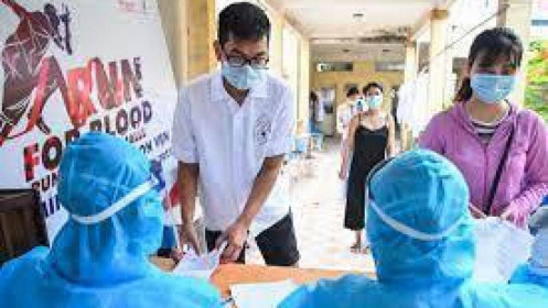 Hà Nội công bố 60 ca COVID-19 trong ngày 17/8, có 12 ca cộng đồng