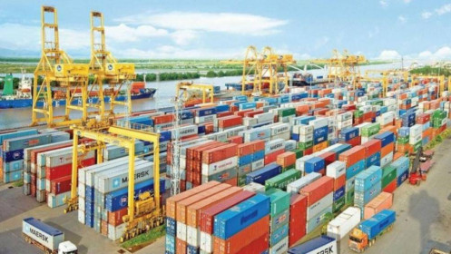 Nửa đầu tháng 8, trị giá xuất nhập khẩu giảm 18%