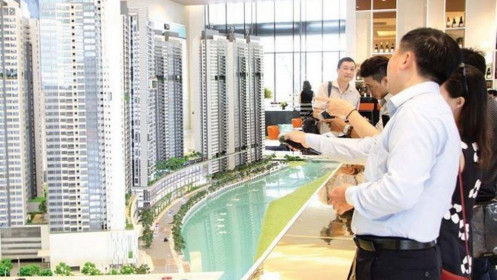 Bất động sản cuối năm: Tiếp tục ôm đất hay bán tháo thoát hàng?