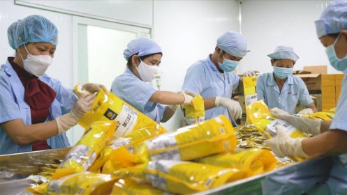 Người lao động thấp thỏm chờ thưởng Tết