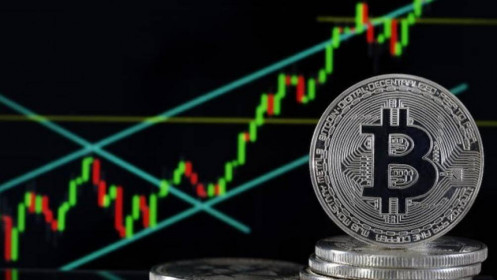 Đáy của Bitcoin sẽ là 40.000 USD?